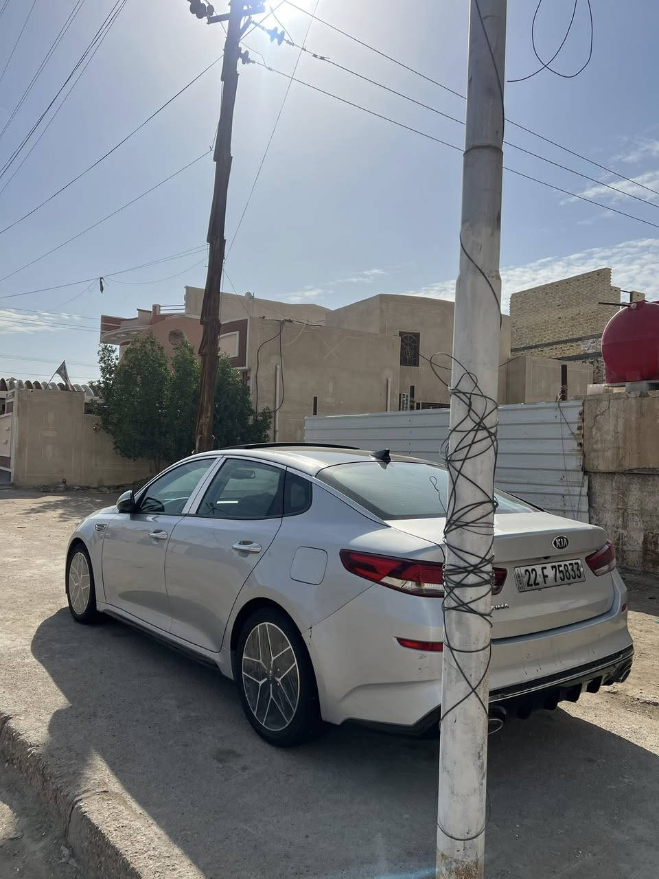 اوبتما خليجي 2020 فول مواصفات بعد مواصفات الفول معروفه رقم اربيل الجديد مكينه 2400 ماشيه 120km بيها جاملغ امام صبغ فقط بدون فتح اثر دحكه مكان السياره البصره دور النفط للاستفسار ***********
