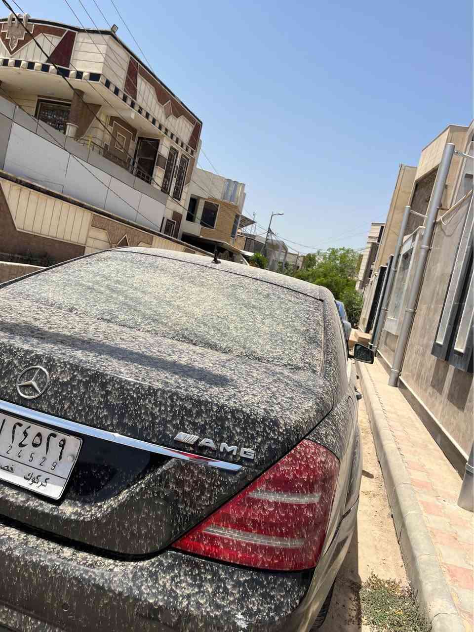 Mercedes S350 
160$…. 
-هزة 2026 معاملة كاملة فقط وصل رسوم دفع الكمرگ في مدرية مرور النجف 

2008  محدث 13 
گلين السيارة 
فقط الدعامية الخلفية  صبغ  

باب طويل أمامي شفط جنطه شفط 
-گير تعليگ 

أنظمة قيادة S.C.M سبورت ورياضي وعادي 
 وهزة جديدة 26 
 مواصفات فول 
خزن مايموري 
-محرك 6 سلندر 
-نظام جوبلس تصعد تنزل شغال
-سلايد روف فتحة 
-بصمة ابواب
-كراسي جلد جدا نظيف
-كراسي امامي خلفي كهرباء
-كراسي امامي خلفي تدفئة تبريد
-كراسي اماميات خزن ميموري
-تجاوي امامي خلفي كهرباء
-ستيرن كهرباء مع تحكمات ستيرن
-بردة خلفية مع بردة ابواب
-تبريد امامي خلفي منفصل 
-شاشة مع تلفزيون
-اشاير بالمرايات مع شفط 
-لايتات  داينمك
-حساسات امامي و خلفي
-انظمة قيادة
-داخل اسود مطعم بصاج ملگي 
-بصمات عدد 2 حلة, بابل


**إذا كنت صاحب هذا الإعلان وتريد حذفه لأي سبب، رجاءا أرسل رسالة إلى الدعم الفني**
