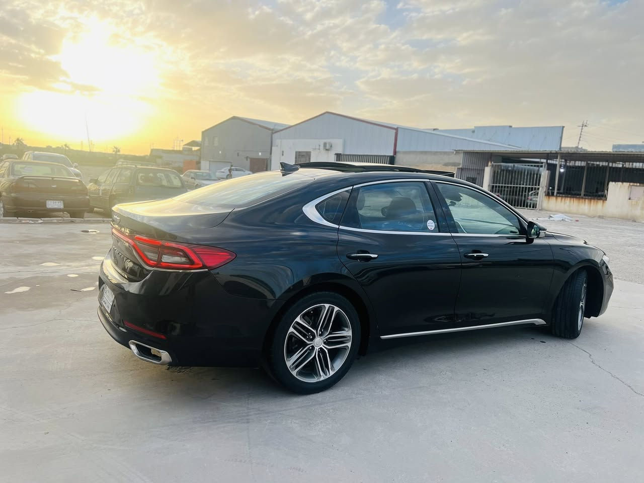 سلام عليكم .
للبيع سياره ازيره مِـטּ نوع گرانجر فول مواصفات ، شرط التحويل والغرامات …

مواصفات السياره .
1- حساسات خلفي ، أمامي
2- كامرات عدد 6 
3- تدفئات بل كشانه الاماميه والخلفيه
4- كشنات كهرباء 3 وضعيات
5- تخم تايرات جدد
6- المراه الجانبيه تنفتح وتنسد عند تفتيح السياره
7- سقف بونراما للأخير
8- دبل اشاره 6 
9- ويل بلادي 
10- تبريد وتدفئه 6 منافذ
.
.
ملاحظه : السياره مكفوله مِـטּ الدعاميه للدعاميه 
وترهم مراوس حسب القناعه.

السعر : 205 

للأستفسار الاتصال .. ***********
