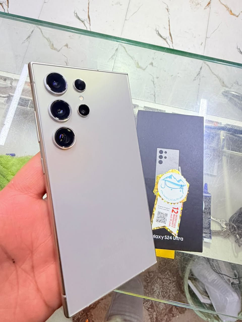 سامسونج اس 24 الترا ذاكرة 512
خطين دبل مستخدم قليل مكفول 
نظافته ١٠٠/١٠٠  وملحقاته كاملة 
((( اكتب تم ويجيك السعر 🔥)))
وشعندك للبيع او مرواس او تشتري كلشي نستقبل راسلني عالخاص عنواني النجف 
*********** رقمي هذا للاستفسار
