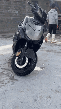 السلام عليكم سكنس فحل كوري نوزل خطين طلاعات مكاني الشعب فقط وتساب
***********
