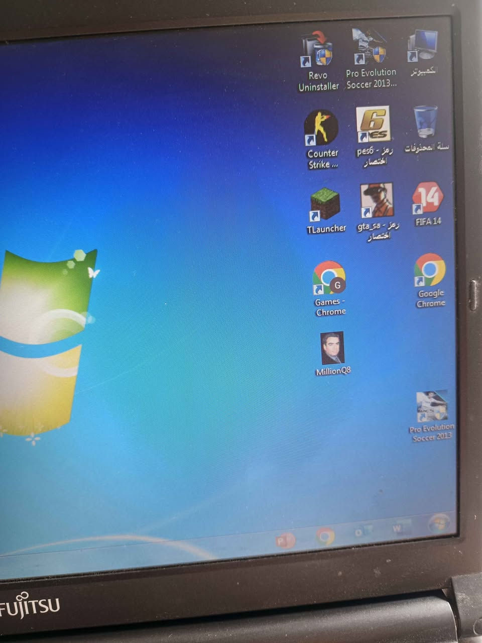 لابتوب فوجيتسو كورايi5 رام 4 هارد 300 بي فيفا 14 وبيس 13 وكاونتر سترايك وجيتي اي وبيس 6 وباقي البرامج مشكلته فقط بدون بطارية فقط كهرباء النجف, العراق


**إذا كنت صاحب هذا الإعلان وتريد حذفه لأي سبب، رجاءا أرسل رسالة إلى الدعم الفني**