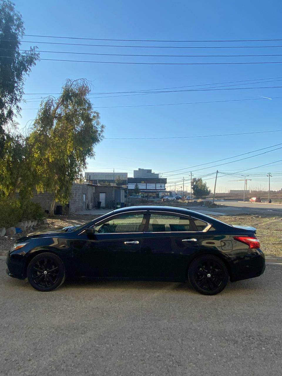 ٢٠١٦سێ پارجە بۆیاغە جاملغ سەیاق لەگەل دوودەرگا بۆنیتی کەمیک تحدیلە پێش کەپسە کەمیک ناودەرگای گرتوە گیرو مەکینە بەشەرت سەنەوی ژینگە رەقەم هەمو نوێیە بەردی گزۆز تەحویل خرامە بەشەرت 
جوابی نامە نادەمەوە (***********)وتساب أربيل, العراق
