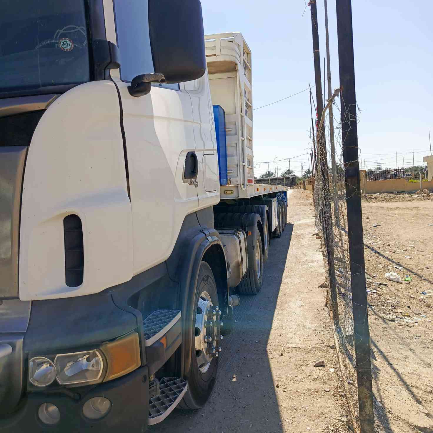 سلام عليكم سكانية البيع موديل 2006رقم جديد سليمانيه بسمي 
سحاله مزوج جوبلس امامي دبل شاصي مكينه 6  راس ويل كروم  
عربانه حدادي مكان سياره بابل مكلف بنشر *********** @إشارة
