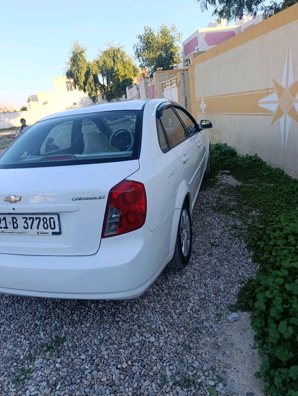 اوبترا  2011  رقم جدي لون ابيض رقم سليمانية باسمي سنوية  وهزة وبراد جديد  محرك وگير شرط
 تبريد وتدفئة
كير اوتوماتيكي
مكفولة من الضربة والصبغ بيهة بس بارد وشبر كارت بالسقف
شاشة ايباد تحكم استيرن جام كهربائي تحكم مرايات كهربائي سيارة نضيفة مال بيت ماشية 167 الف 