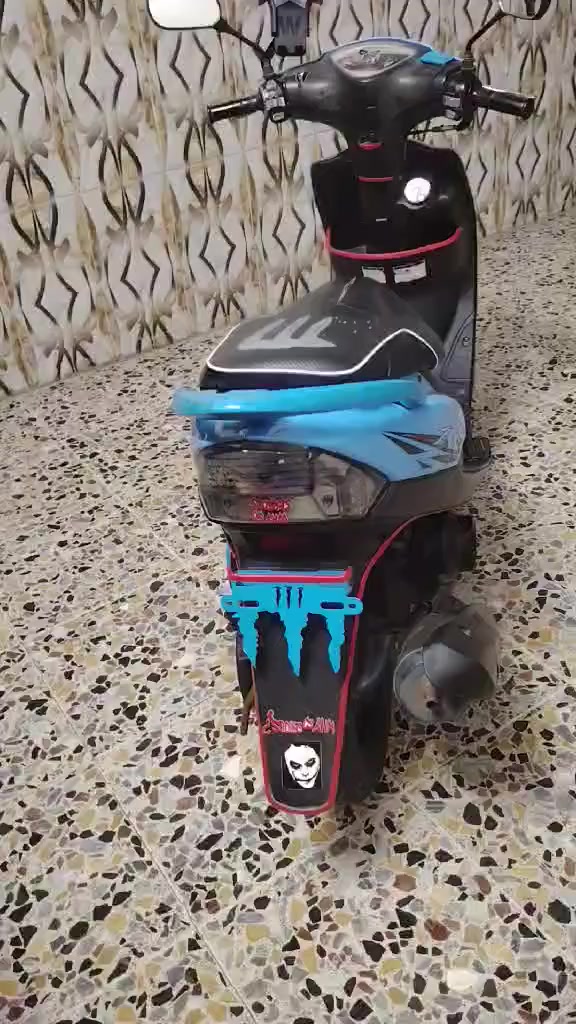 السلام عليكم شباب ماكس عدله البيع سعر خاص ***********
