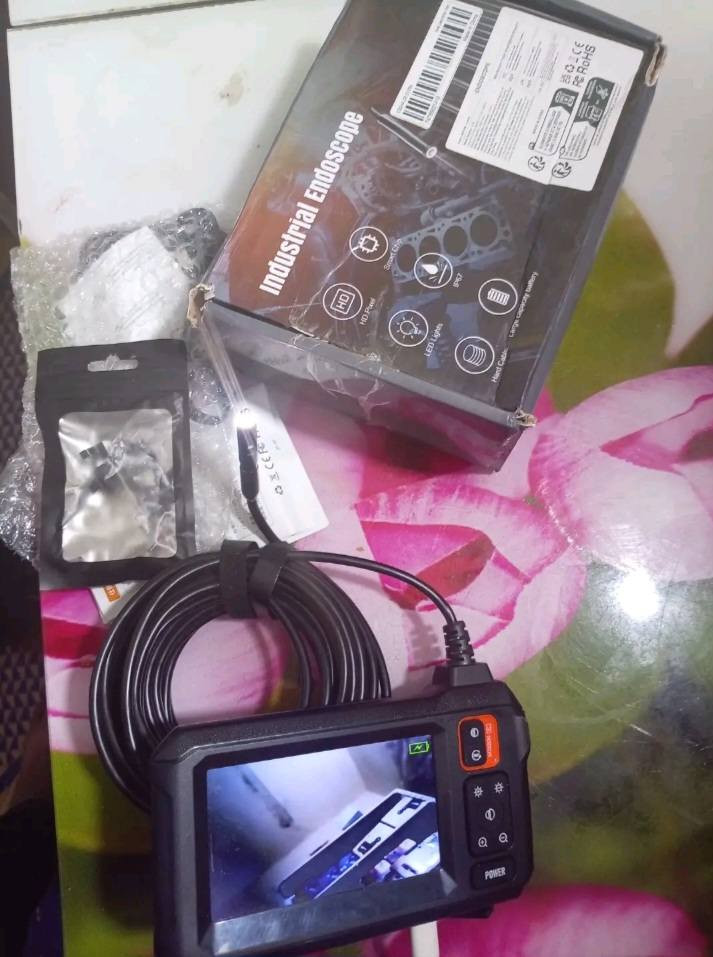 جهاز اماكن ضيقه كامرتين وطوله 3امتار شاشه دقه عاليه شحن تايبسي امزون متواجد على واتساب***********
