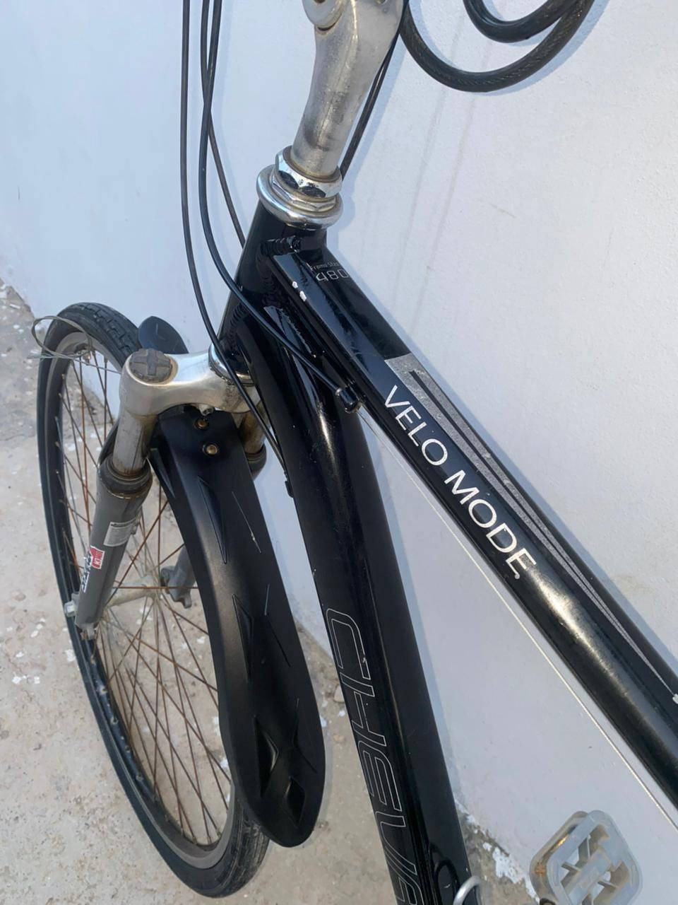 دراجة چيڤوكس ألماني 
سرعة 7×3 فريم المنيوم بالكامل حجم 28 ويل زوم 
.
*********** واتساب موصل
