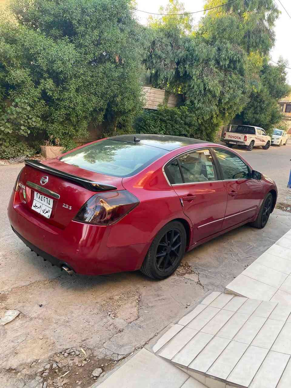 السلام عليكم نيسان التيما 2009 خليجي بيها اربع قطع صبغ وصارت عندي طخه بالباب الخلفي  بالاسفل ترجع بارد طخه خفيفه كير مكينه شواصي لغود بدنه بكفالتي تبريد خير من الله تايرات جدد باتري جديد براد كير بلادي رقم اربيل بشرط تحويل مكاني زيونه بغداد ومتواجد حاليا بديالى السعر(74)وبيها مجال  *********** الشراي يتصل ويتدلل
