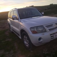 للبيع باجيرو 2003 فول مواصفات محرك 3000 بابين السكن صبغ فقط السياره با...