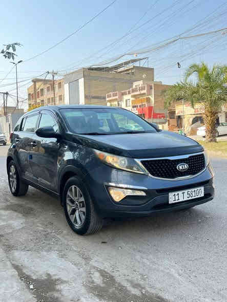 السلام عليكم كياسبورتج 2016 رقم بغداد سياره جديده بمعنه الكلمه محرك وكير مكفولات تبريد تتدفه صدر جديد استخدام شخصي الموصفات
محرك 240"
كآمره شاشه
حساس
تحكم ستيرن
مانع تزحلق
منظومه زنون
سياره نضيفه حيل وناعمه السعر ١٣٣ مجال بسيط للستفسار.   ***********
