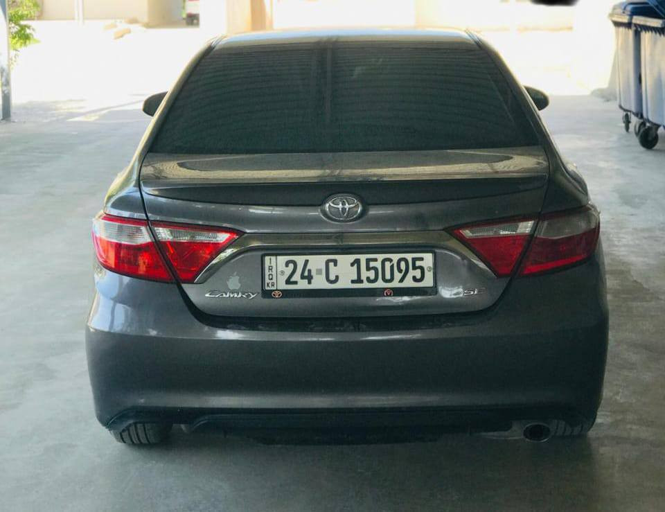 السلام عليكم للبيع كامري موديل 16امريكي اس اي سياره جاهزه بيه ثلث قطع صدر تيرات كلو جديد  كير محرك شرط رقم دولي دهوك هزه سنويه كلو جديد السعر 130 وبيه مجال الشراي يتصل خاص مجاوب خابرني وتدلل ***********
