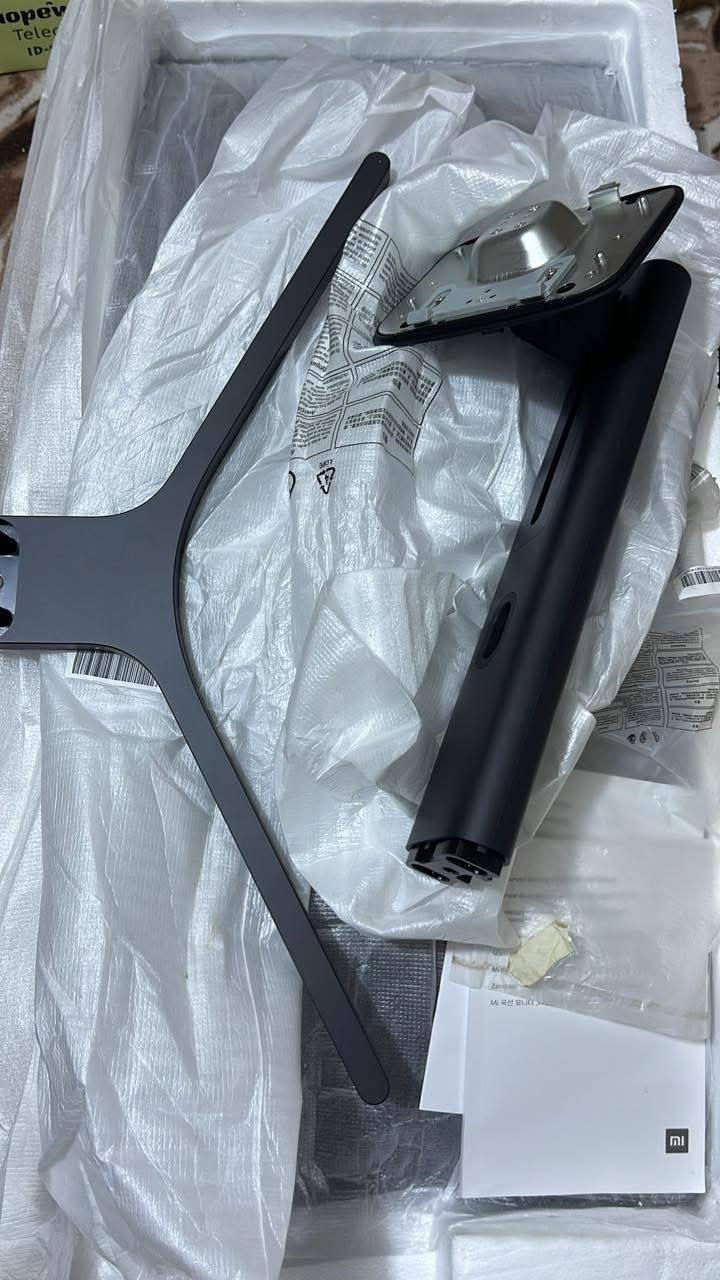 مزادها داخل الصفحه لتحط سعر بالمجموعه لباجر ينتهي
 خلي سعرك شكد توصل بالعافيه 🌹

شاشة الألعاب المنحنية شاومي مي 34 بوصة (Xiaomi Mi Curved Gaming Monitor 34"). 
الدقة: 3440 × 1440 بكسل (WQHD).
معدل التحديث: يصل إلى 144 هرتز أو 180 هرتز حسب الموديل المحدد (مثل G34WQi) لتجربة ألعاب سلسة.
نسبة العرض إلى الارتفاع: 21:9 فائقة الاتساع.
وقت الاستجابة: 4 مللي ثانية (أو 1 مللي ثانية MPRT في موديلات أحدث).
الانحناء: 1500R لتجربة مشاهدة غامرة.


**إذا كنت صاحب هذا الإعلان وتريد حذفه لأي سبب، رجاءا أرسل رسالة إلى الدعم الفني**