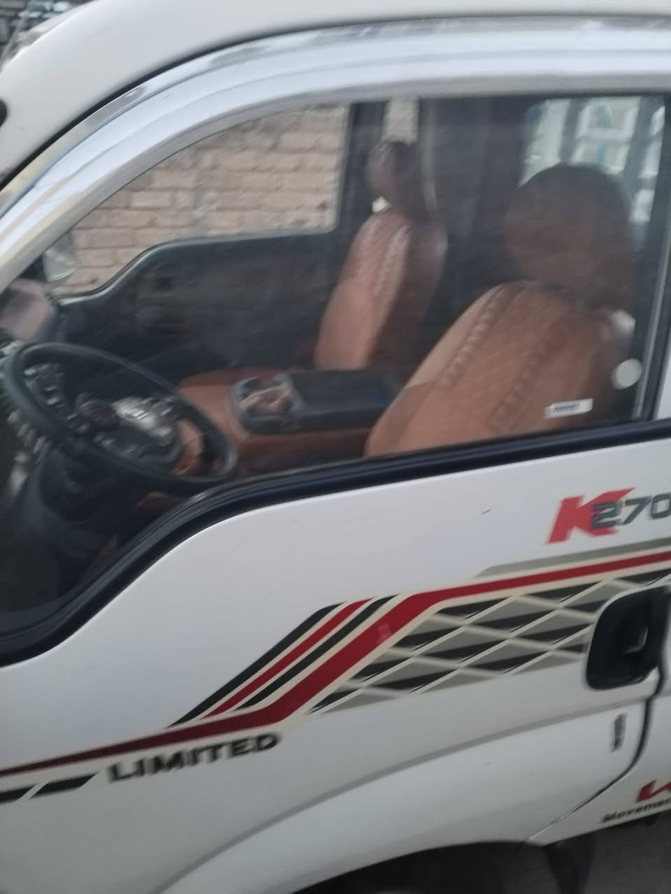 السلام عليكم كيا حمل  رقم صلاح الدين  دولي  موديل  2018للبيع  محرك شرط كير كهربايات  كلها شرط مكاني  صلاح الدين بيجي السعر  108وبيها مجال حك  الجيه ملاحضه بيهه صبغ ملاحضات القماره  بيهه تعديل بارد  ***********
