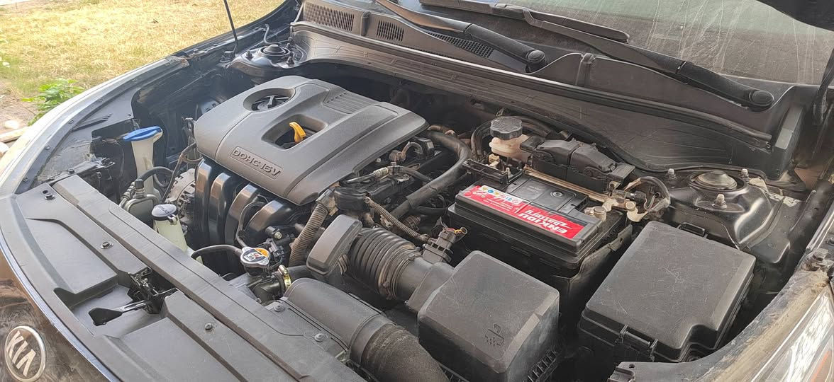 كيا فورتي 2020 GT-Line اعلى فئة
 رقم اربيل انكليزي 
وارد امريكي
ماشيه 47 ميل 
المواصفات :
مكينه 2000 دوش
بصمة تشغيل + بصمة ابواب
تخم اطار امامي جديد
فتحة سقف
بروجكترات
بك لايت  led خطي
 شاشة كبيرة/ كاميرا خلفية دوارة/حساسات خلفية/ رادر نقطة عمياء جانبي/ رادار امامي تعديل مسار  / رادار خلفي يظهر على الشاشة/ اوتو بريك / مود درايف / تحكم ستيرن / كروس سرعة / مانع انزلاق / ويل كب 17 / بلوتوث/ اواكس / USB/ شاحن لاسلكي
الضرر جاملغ ايمن خلفي
ايرباك جهة السائق
بإسم شركة(درة النجف) في اربيل
المكان / النجف

-السعر/ 139  
للاستفسار الاتصال/ ***********
