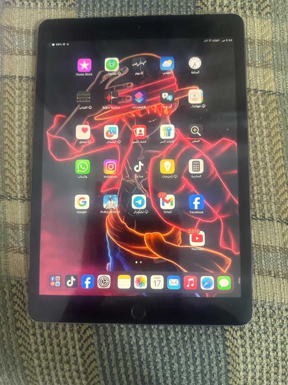 سلام عليكم ايباد 7 ذ32بطاريه 82الاصليه شاشه اصليه بس البصمه ما تشتغل مراوس مبايل أو ايباد تسعه حتلو ذ64 أو للبيع هاذ رقمي متواجد فقط واتساب ***********
