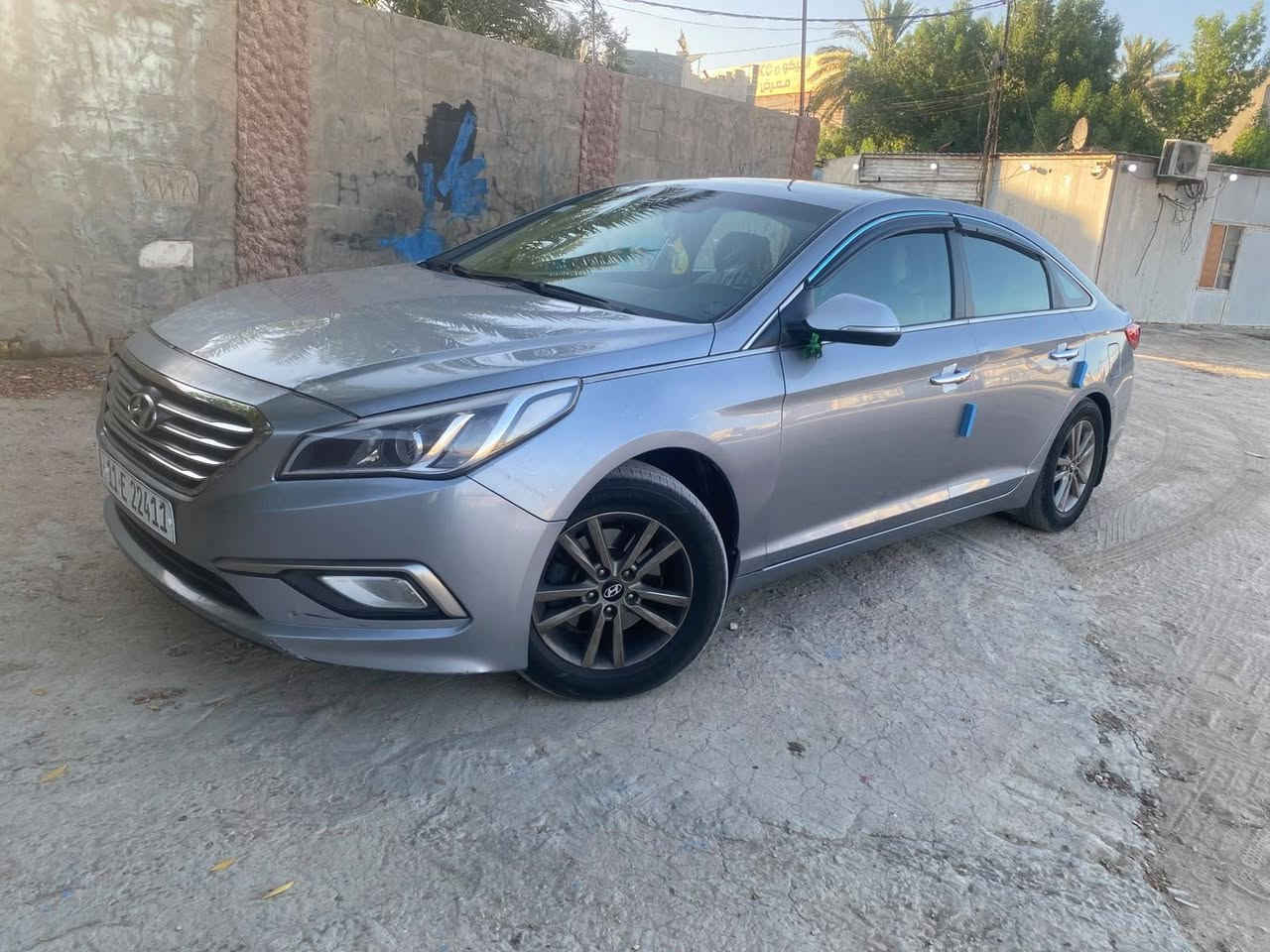 السلام علكيم سونات للبيع موديل ٢٠١٥ وراد امريكي حادثة بس بنيد نفسة مرجع باقي كفالة عامة سيارة حلوة مال جناي مكينة وكير وحدادية وتبريد كفالة مكينة ٢٤٠٠ رقم بغداد الدولي الجديد باسمي رقم وسنوية كلة جديد مكان سيارة حلة ***********
