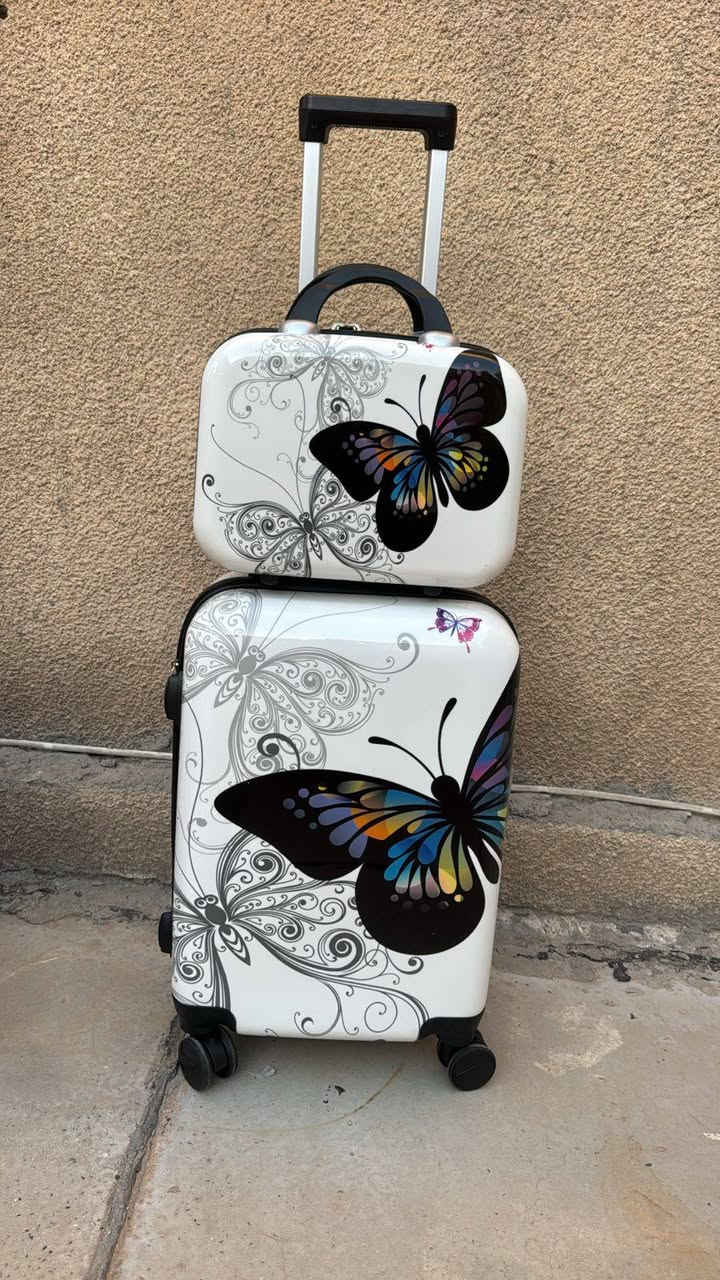 جنط سفر احجام واشكال مختلفه كل وحده قياس وسعر


**إذا كنت صاحب هذا الإعلان وتريد حذفه لأي سبب، رجاءا أرسل رسالة إلى الدعم الفني**