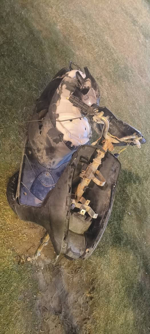 شاصي كامل هوه وغراضه وياله خلفي وامامي  قيم وخذ


**إذا كنت صاحب هذا الإعلان وتريد حذفه لأي سبب، رجاءا أرسل رسالة إلى الدعم الفني**