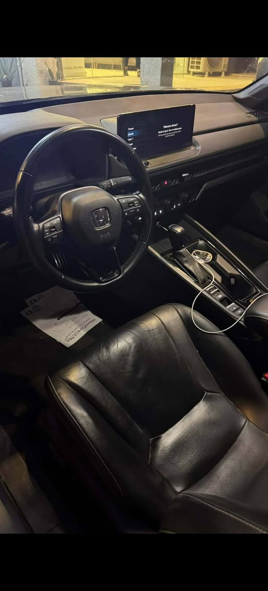 السلام عليكم ورحمة الله وبركاته. 🚗 هوندا أكورد هايبرد 2023
📍 رقم بغداد –
السيارة نظيفة جداً (مابيها قطرة صبغ)مبدل:
الدعامة الأمامية
الجاملغ الأمامية (بارد)مكفولة
الممشى: 44 ألف كم (قابل للزيادة)السيارة جاهزة بالكامل – ماكو أي نقص السعر: 205 ورقة (قابل للتفاوض)📞 للاستفسار:
اتصال أو واتساب: ***********
