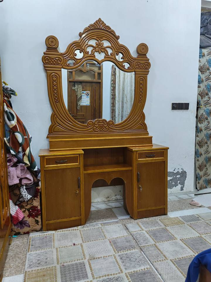 غرفة نوم عراقية، جبيرة وفخمه ونضافتها مثل ما تشوفون كدامكم مابيها اي ضرر
السعر 825
وبيها مجال بسيط
المو شراي لايكسر بسعرها عمارة, ميسان


**إذا كنت صاحب هذا الإعلان وتريد حذفه لأي سبب، رجاءا أرسل رسالة إلى الدعم الفني**