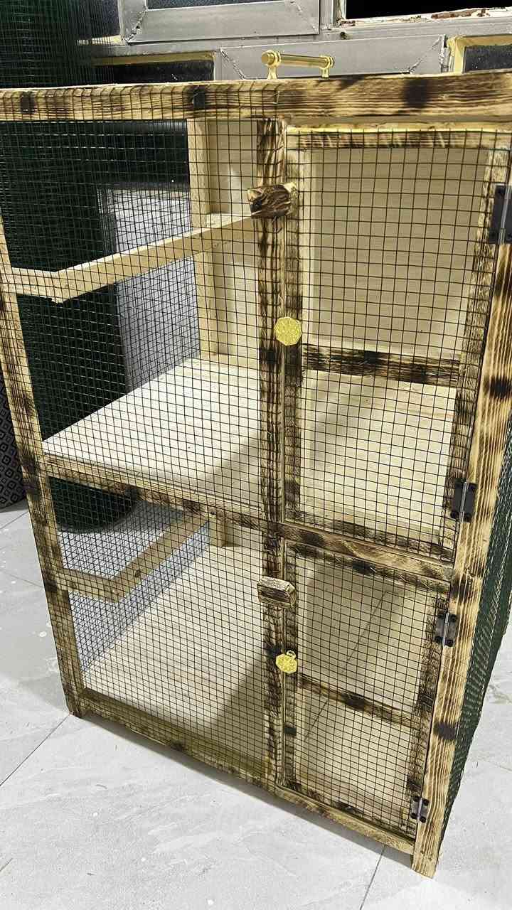 ترهم خانات ترهم قفص ترهم حاضنات شغل حطاطه مضبوط دقه عاليه بالعمل ومتانه قياس حلو ومرتب مهتمين بأدق التفاصيل 
قياساتهه 
الارتفاع متر 
العرض 70
النزال 55
الخانه الوحده ارتفاعهه 50
السعر 30الف الخانتين 
اذا تحبون تحجزوهه تواصلو ويانه عله الوتساب ***********‏
التوصيل داخل شهربان 3 بس
