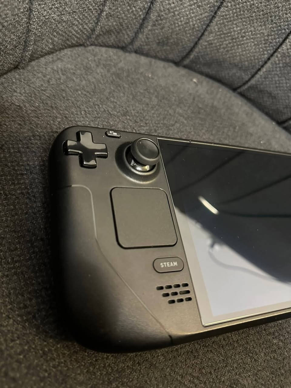 ستيم نسخة اوليد مو لعادي رجاء مو تجي وتنطي سعر مل عادي
موصفاتة ذاكرة 512 بطارية 100شرط 
وية ملحقات رام 64 
لاسق شاشة
حافظة 
وحقيبة 
وشاحنة 
مكاني موصل لا يوجد توصيل


**إذا كنت صاحب هذا الإعلان وتريد حذفه لأي سبب، رجاءا أرسل رسالة إلى الدعم الفني**