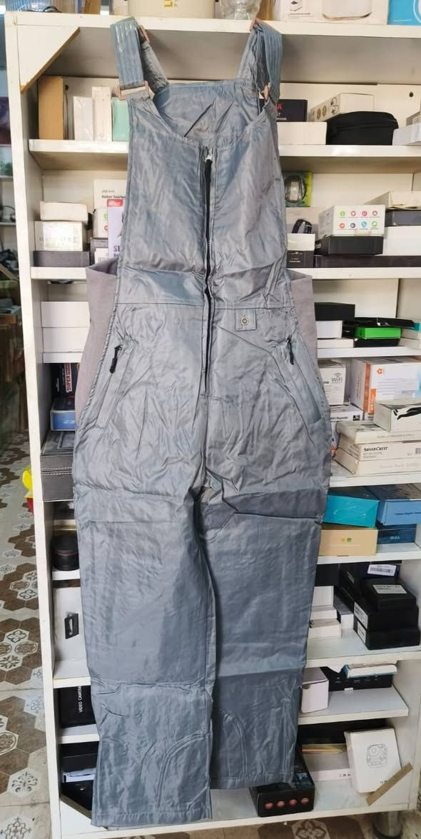 بدلة تزلج على الجليد، بنطال قابل للتعديل، بنطال مقاوم للماء، بنطال للمشي لمسافات طويلة، بنطال تسلق، بنطال تزلج معزول، بنطال تزلج مرقع، بنطال شتوي مقاوم للرياح، بدلة ثلج حرارية قياس M. السعر ٢٥ الف


**إذا كنت صاحب هذا الإعلان وتريد حذفه لأي سبب، رجاءا أرسل رسالة إلى الدعم الفني**