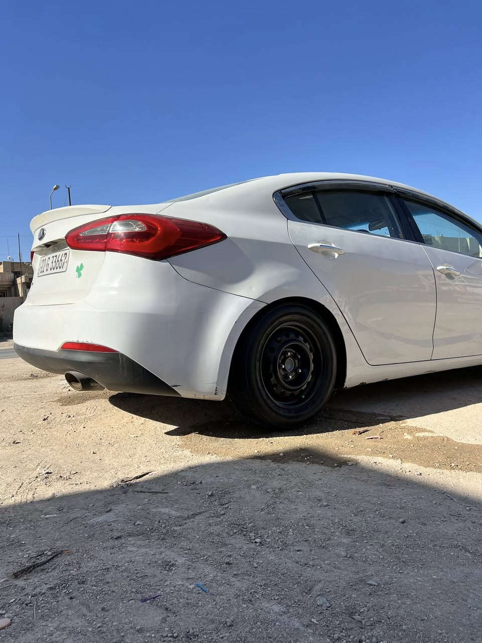 سلام عليكم كيا سيراتو 2014 وارد خليجي 
لون ابيض محرك 1600 دوشش لايت زنون بلادي 
فول موصفات عدا الفتحة والبصمة تبريد قطعتين ثلج شاشة تحكمات مري شفط
تحديد مسار اوتو بارك شفتات ستيرن رقم أربيل دولي وكالة باسمي تريد تحول وكالة حاضر 
سيارة بيها 4 قطع صبغ  باقي تفاصيل اتصال 📞 مكاني كربلاء سيف سعد  للاستفسار ***********
سعرها سعر بسعر السبكترا 98 ورقة وبيها مجال 
لحد ينطي سعر من يمه سيارة قافله على سعر
