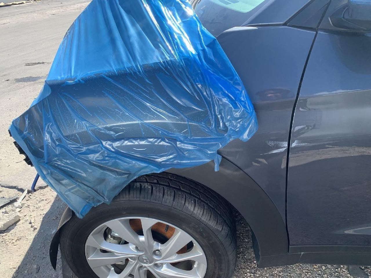 سلام عليكم توكسان 2021 فول ماعده الجلد والفتحه موصفات كشن كهرباء كشنات تدفئه بصمه رادرات جانبيه اماميه خلفيه تحديد مسار كروس سرعه المكيه 2400 فور ويل السياره مكينه وكير مكفولات ماشيه 350000 الف حقيقي الرقم بغداد السياره بسمي  العنوان بغداد حي القاهره ***********
***********
175
