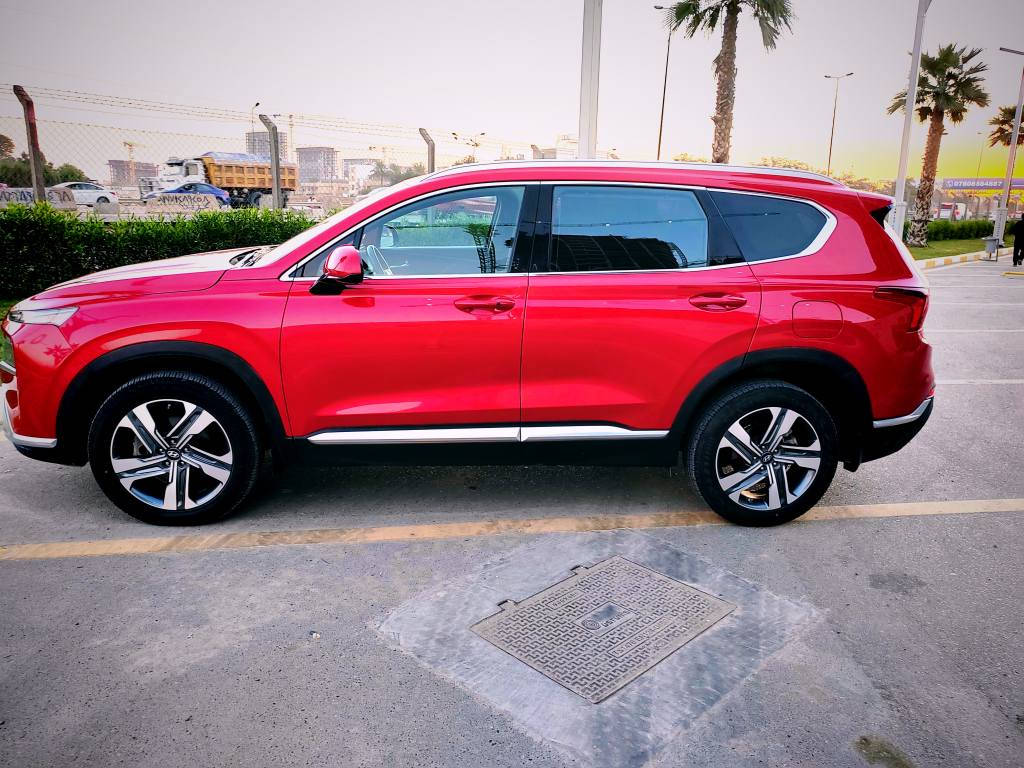 السلام عليكم
 سنتافيا موديل 2023 رقم بغداد باسمي لون ماروني السيارة جديدة جدا بحاله ممتازة مكفوله من كل نقص وارد امريكي ضربتها  بسيطة بدون ايرباك صبغ البنيد وبارد بسيط بالجاملج ممبين ماشية 38 فقط
  مكفوله من الشخوط....  صور الحادث موجودة 
المواصفات 
محرك ٤ سلندر 2500 .... بصمة تشغيل وابواب... رادار امامي.... رادار جانبي.... حساسات.... كامرا.... توقف ذاتي.... شاشة كبيرة... هاندبريك بصمة... تشغيل عن بعد.. وغيرها
للاستفسار
*********** بغداد, العراق
