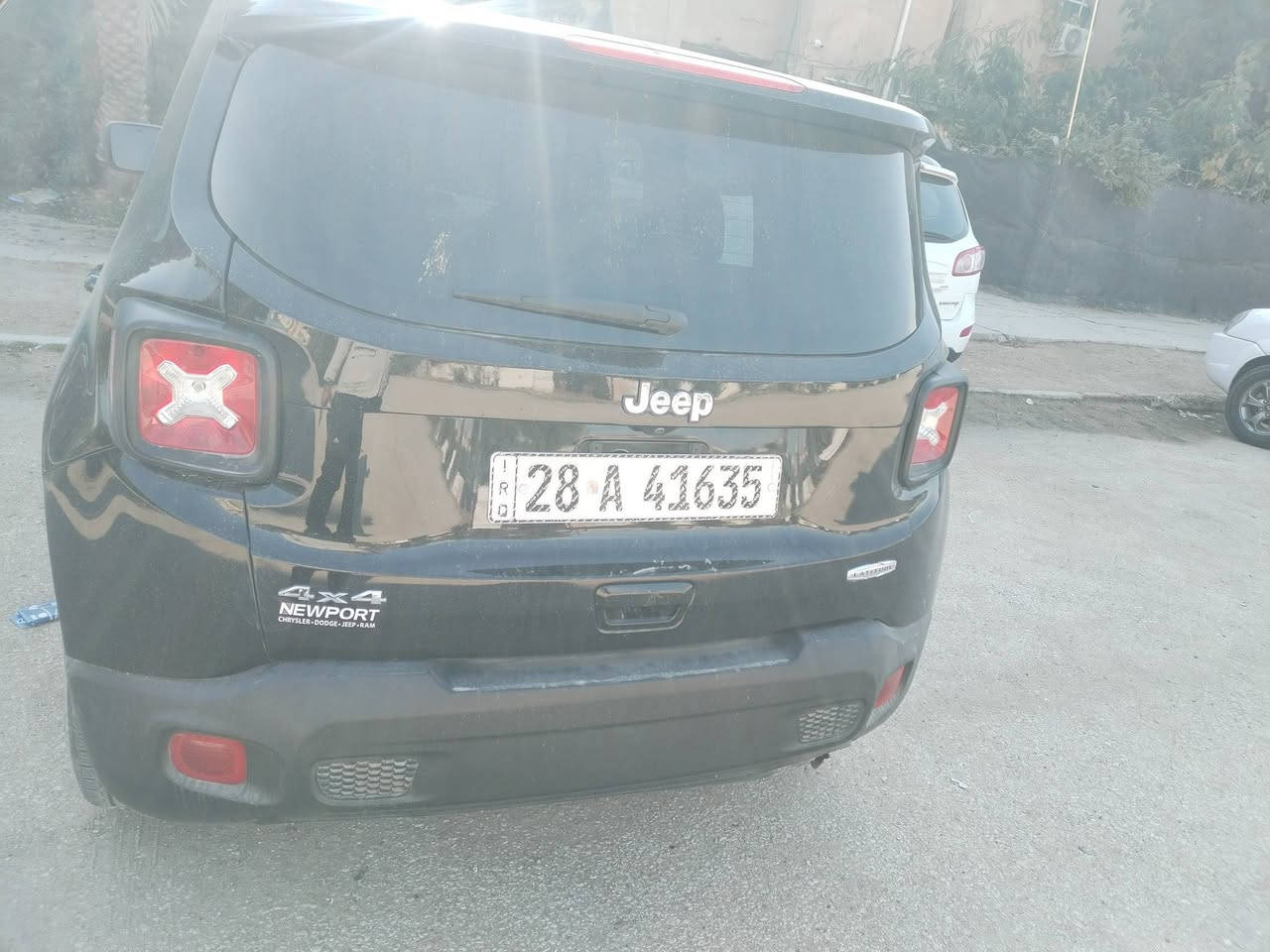 جيب ريكيند موديل 2023 نجف انكليزي السياره جديده صندوك ماشيه 25 يعني شبه زيرو حادثه امركيا جاملغين خلفيه وصندوك السياره الباقي كفاله من صبغ وبارد وتبديل رصعه مابيه السعر جداااا مناسب 133 وبيه مجال مكان السياره نجف ***********
