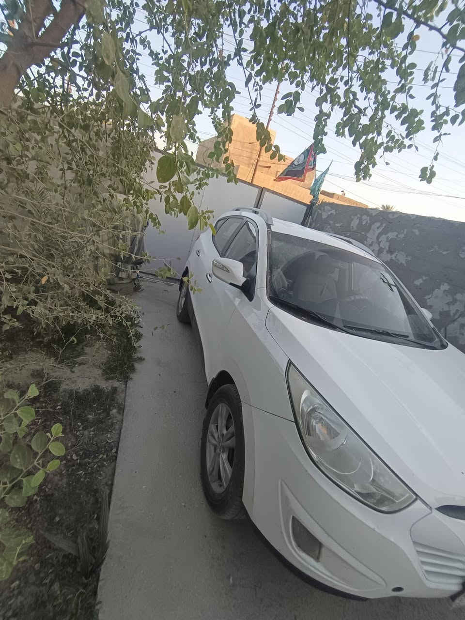 سلام عليكم توسان موديل ١٤خليجي نص فول رقم بابل سونار موجود بصوره ***********
السعر ع خاص
