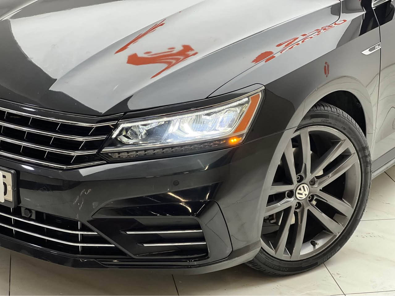 Volkswagen Passat 2019 SE R-Line 

فولكسفاغن باسات ٢٠١٩ R-Line 
مواصفات SE فول الفول

مكينة ٤سلندر+توربو حجم ٢.٠لتر
ماشية 69,000 ميل و بحالة ممتازة 

ضرر السیارة بنيد و جاملغ امامي و جاملغ خلفي بدون نقطة دواخل و ايرباك بجم کبس كلش حلوة و نظيفة 

رقم دهوك الدولي سنويه ب اسمنا
مكفوله من كير و محرك و كهربائيات

و ب سعر(138$) ورقة و بيها مجال

مكان السيارة

دهوك -معرض ارشف R-Shev
رقم51 من معارض التيرمينال 

***********
*********** دهوك, العراق
