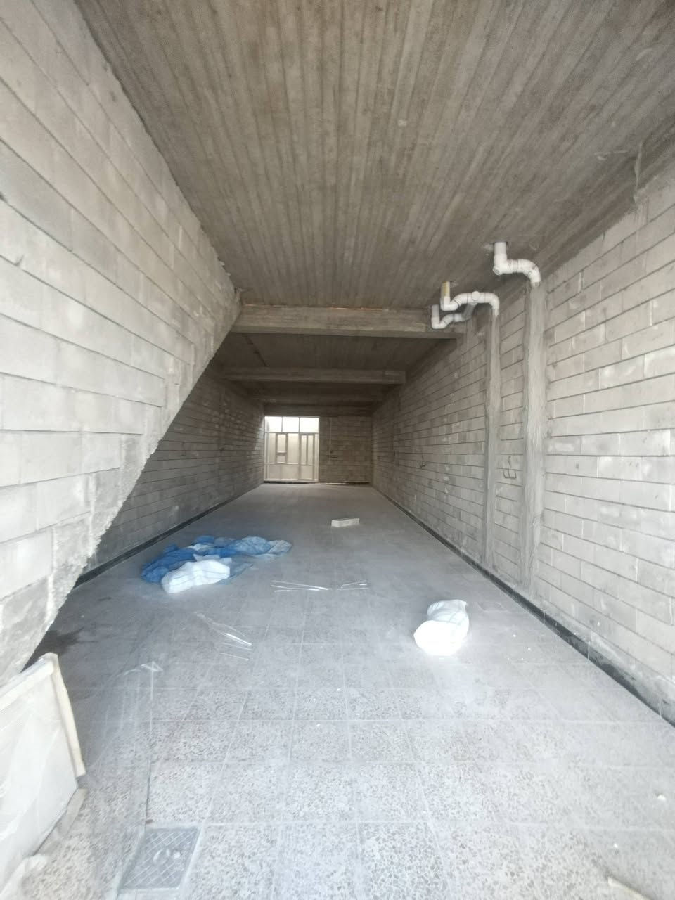 عمارات تجاريه للبيع في منطقه زيونه
#سعرجداجداجدامناسب
سند جمعيه حمورابي 

مساحه كل عماره ١٠٠ م واجهه ٥م العمق٢٠ 

الوارد الشهري ٦٥٠الف كل عماره
موقع مميز قرب سوق زيونه 
!■■■■■■■■■■■■■■■■■!
محتويات العماره .👇
مول مفتوح مساحه المول ١٠٠م
وشقه مساحه الشقه ١٠٠م 
تحتوي الشقه غرفتين نوم 
وهول واستقبال ومطبخ وصحيات
!■■■■■■■■■■■■■■■■■■!
انتباه: العماره تسليم مفتاح قيد الانشاء 
!■■■■■■■■■■■■■■■■■■!
لمعرفه السعر الإتصال على الارقام التاليه 
***********علي 
***********ابراهيم
!■■■■■■■■■■■■■■■■■■!
موقع المكتب عين الفهد  حي السماح الاركان شارع ٢٠ مقابل مول العلي 
!■■■■■■■■■■■■■■■■■■■■■■■■■■■!
