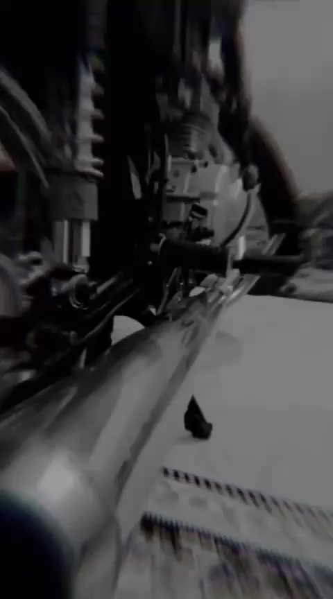 سلام عليكم دراجه للبيع مبدل بيها بس ولفات دراجه أصولي شاصي عشرين سبع اوراق مستعجل عله بيعتها كلش كلش السعر ٣٥٠ وبيها مجال للشراي رقمي *********** متواجد الان
