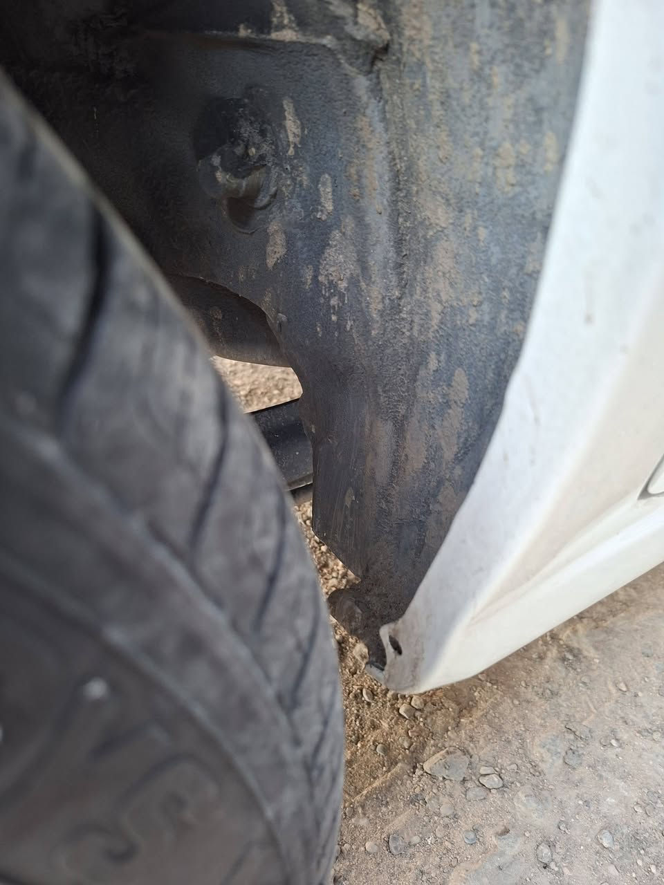 نيسان سني٢٠١٠ ماشيه ٩٠ جيده رقم سليمانيه /***********

