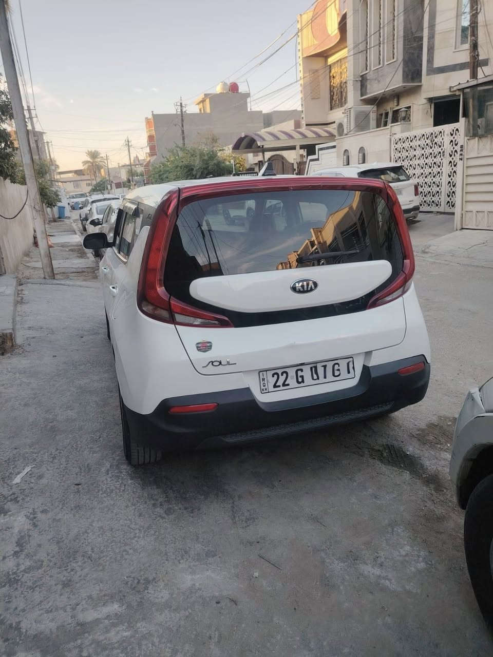 السلام عليكم
صول ٢٠٢٠ وارد امريكي 
قطعتين صبغ فقط بدون دواخل ايرباك دشبول ودركة سليم 
محرك ٢٠٠٠ دوش مامفتوح 
رقم اربيل الدولي تحويل مباشر 
ماشية ١١٢ 
السعر : ١٢٥ ورقة وبيها مجال 
رقم الشاصي : KNDJ23AU9L7724525
للاتصال: ***********
