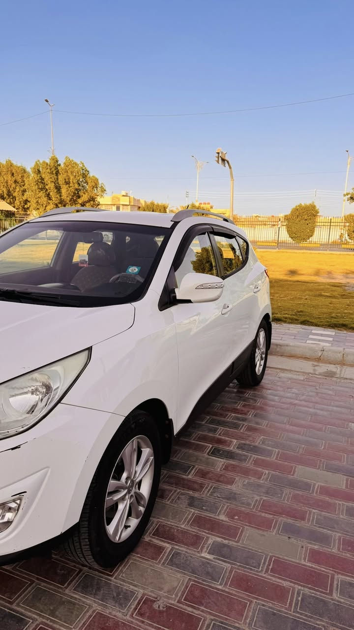 🚘 هيونداي توسان 2014

🌏 وارد خليجي

🔺 المواصفات

▪️ تشغيل عن بعد

▪️ قمارة حديد

▪️ محرك 2000 دوش

▪️ ماشية 206 ألف كم

▪️ مكفولة من الصبغ والتبديل عدا مكانين مأشر عليهن بالصور

▪️ كير ومكينة وتبريد كفالة

▪️ رقم بابل

▪️ سنوية نافذة لغاية 2028

📍 مكان السيارة

▪️ كربلاء / حي العباس

 *  سعر 145$ وبي مجال بسيط

ملاحظة: مكلف بالنشر للاستفسار ⬇️ 

📲 رقم 

▪️ ‭٠٧٧٦ ٣٣٢ ٩٦٨٨
