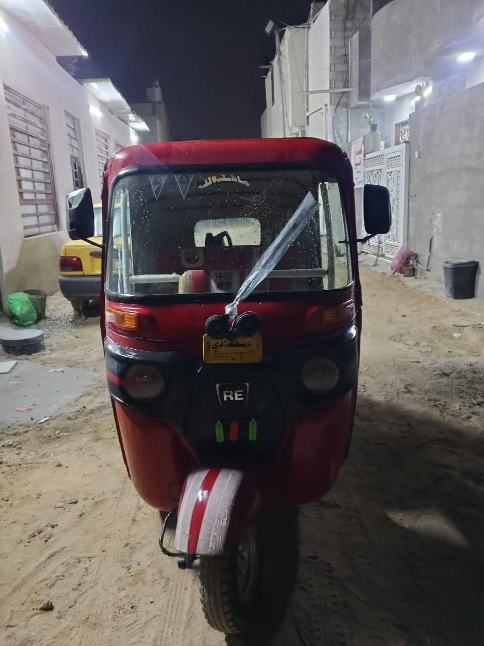 تكتك لبيع موديل 18محرك 20 نضيفة ومعمرة تعمير كامل صبغ سمكرة سعر 3600 وبيهة مجال ملاحضة مكلف بنشر لستفسار خابر صاحبهة ماجاوب خاص تكتك وراق لستفسار ***********
***********  مكان كربلاء حولي مية
