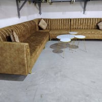 ١١ مقعد • ٥ قطع • قماش تركي