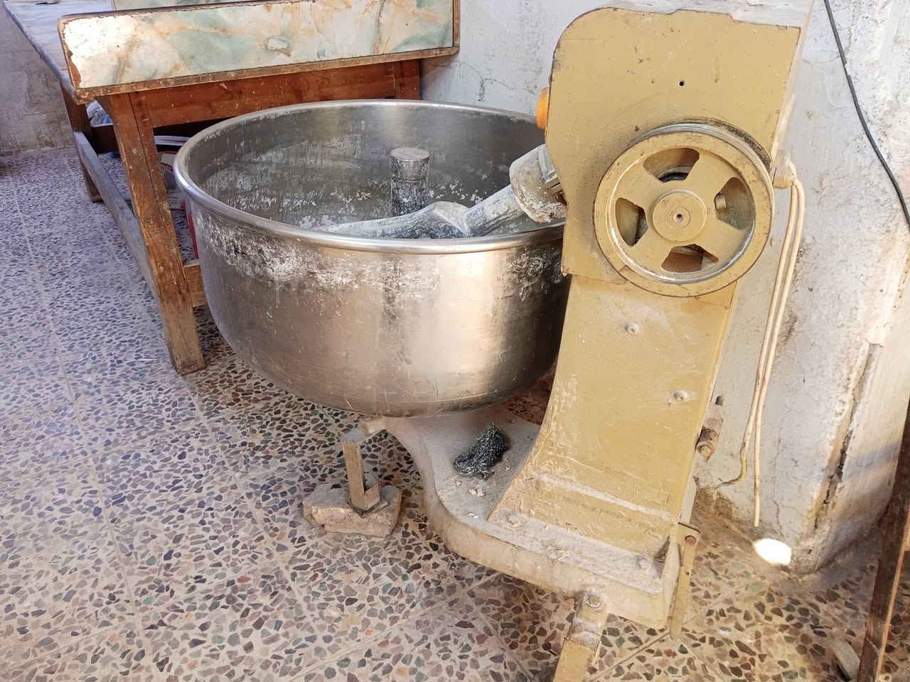 السلام عليكم عجانه للبيع بغداد شعله 077 47 032708
