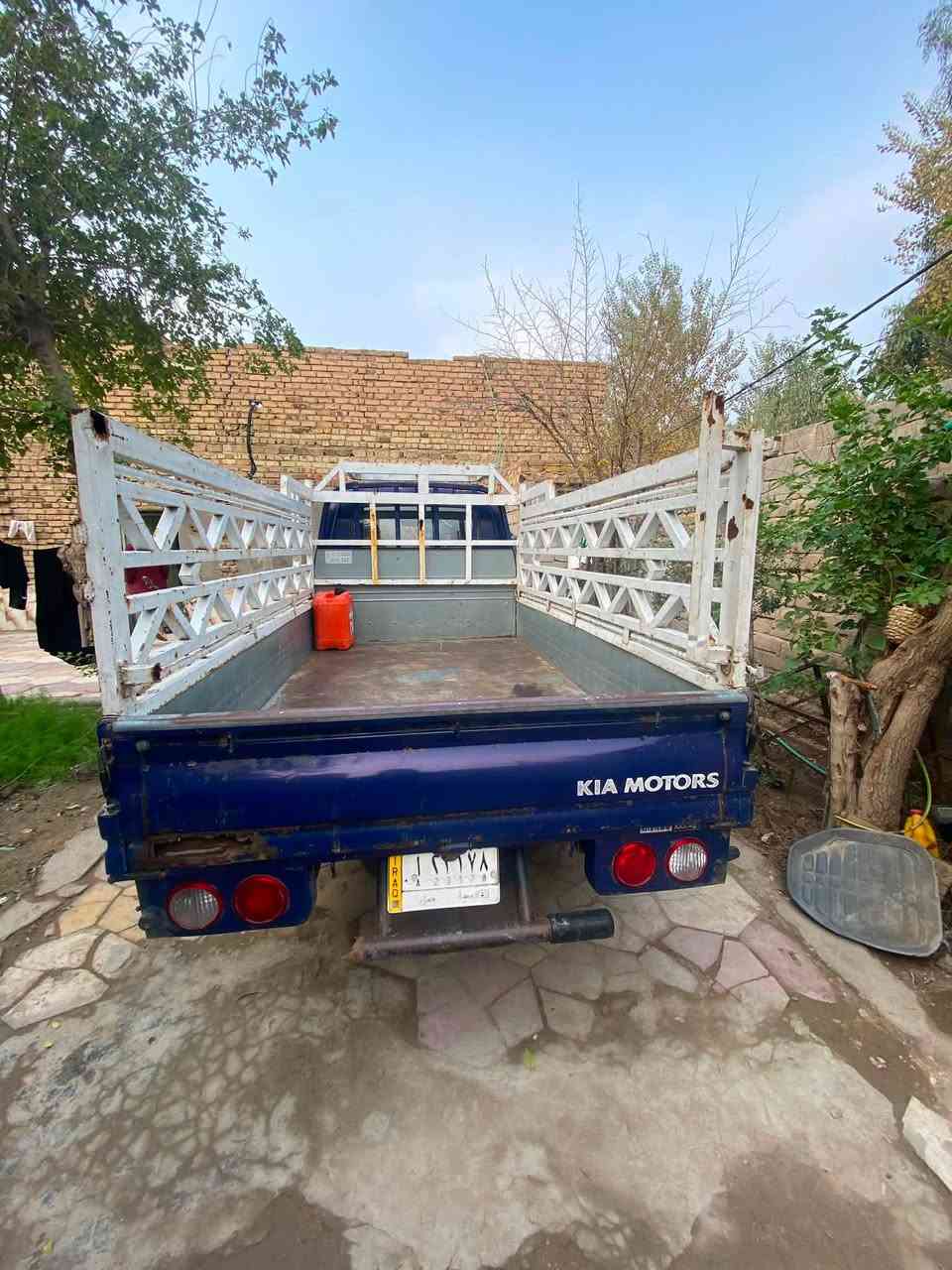 السلام عليكم ورحمة الله وبركاته 

للبيع كيا بنگو  3000
سنويه 2027 بأسمي
مكينه بيها بخار 
سياره حلوه ونضيفه تجي تگلب وتشوف 

السعر 80$ وبي مجال قليل حگ الجيه 
العنوان / الديوانيه - قضاء السنيه
الرقم / ‭***********‬
