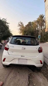 سياره i10  موديل 23  تجي فول مواصفات 1/1  مكفوله السيارة كفاله عامه  ك...