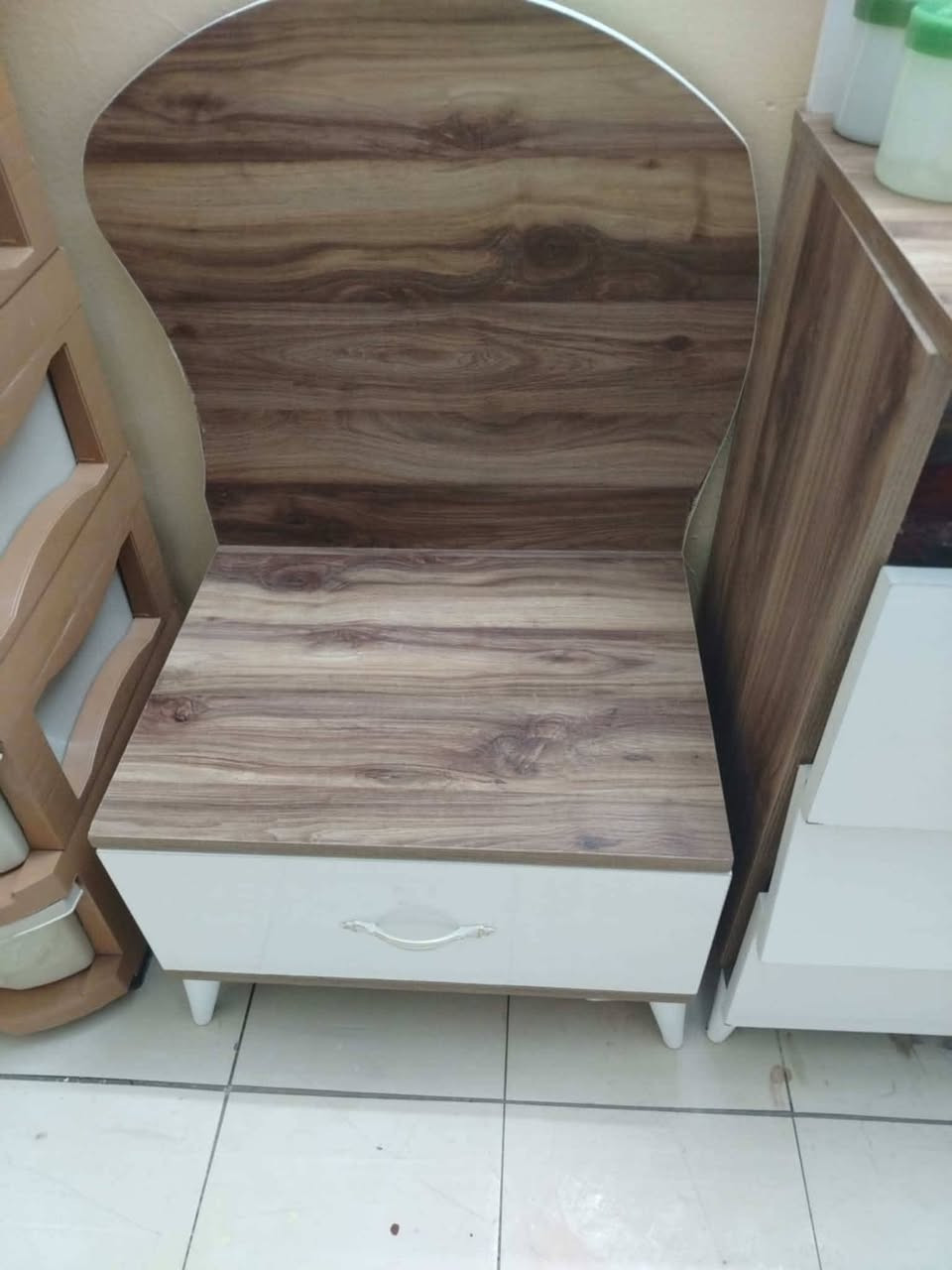 متاح غرفه تركي يردلها ترتيب سعر مناسب موصل الايسر ***********
