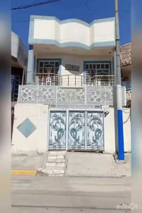 يت للبيع 120 متر طابقين الطابق الاول كما موضح بالفديو والطابق الثاني  ...