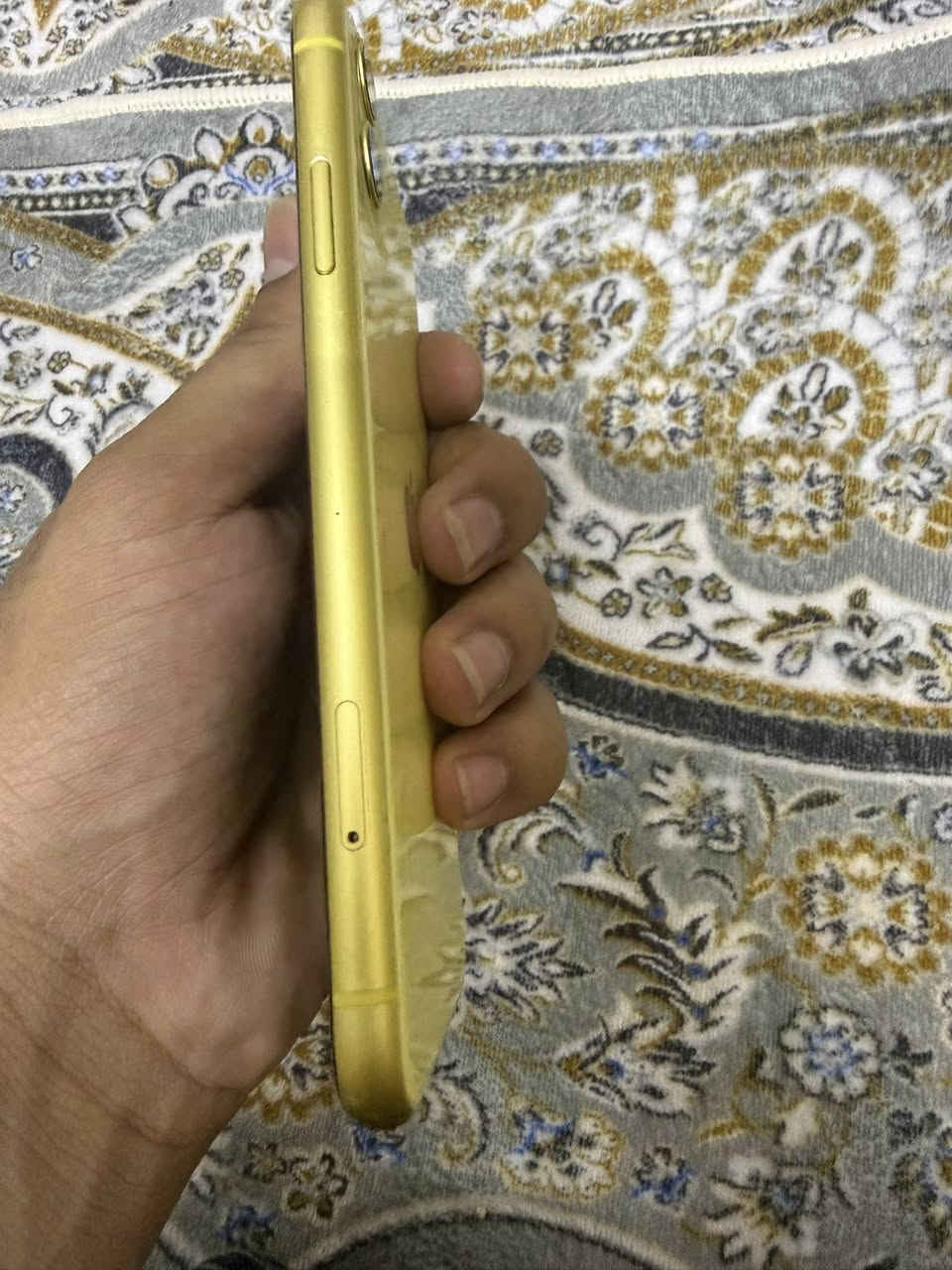 السلام عليكم ايفون ١١ عادي ذاكرة ١٢٨ مبدل بطارية وشحنة كلش زين وبي فطر ناعم ما مبين سعر خاص مكان بغداد بلديات ***********
