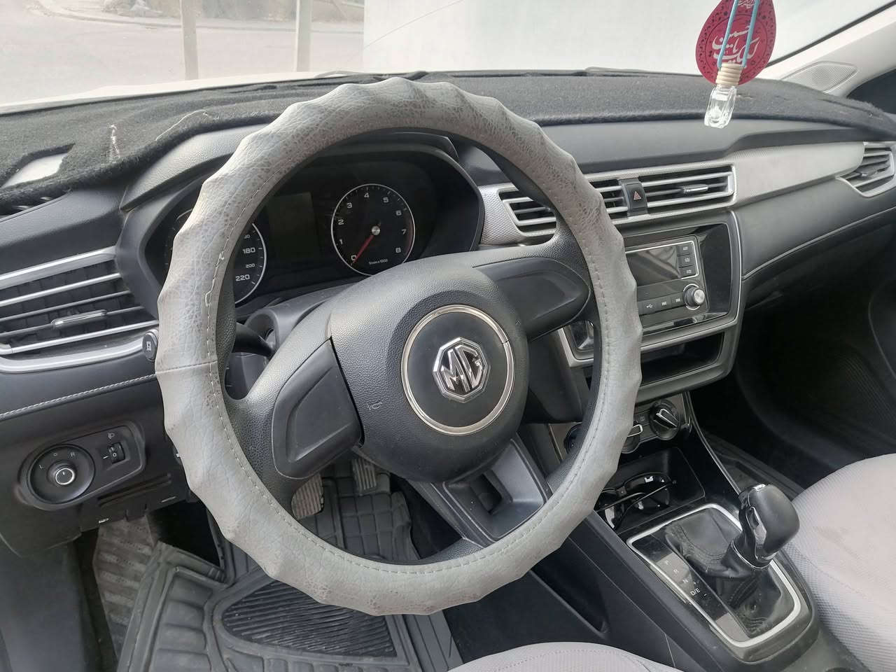 MG5 2020 للبيع
مواصفات الستندر ماشية ٦٤ ألف مكفولة ماعدا شبرين بارد استخدام موظف رقم أربيل بأسمي في النجف حي السلام السعر ٩٥ ورقة
للاستفسار الاتصال على الرقم ***********
