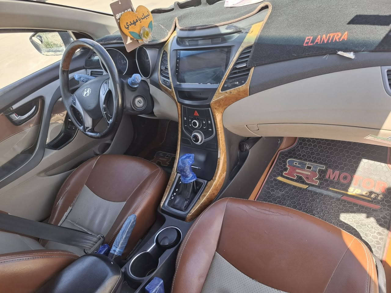 السلام عليكم
الانترا 2016خليجي   مكينه 1800

بيه صبغ صفحه باب بي معجون وضربت ستوته شوف العين 

والباقي كفاله مكفوله عيب شرعي واصوليات 

سنويه ساقطه 2020  

مراوس حسب القناعه اوبيع السعر 97 وبيه مجال 

مكاني الشطره ***********
