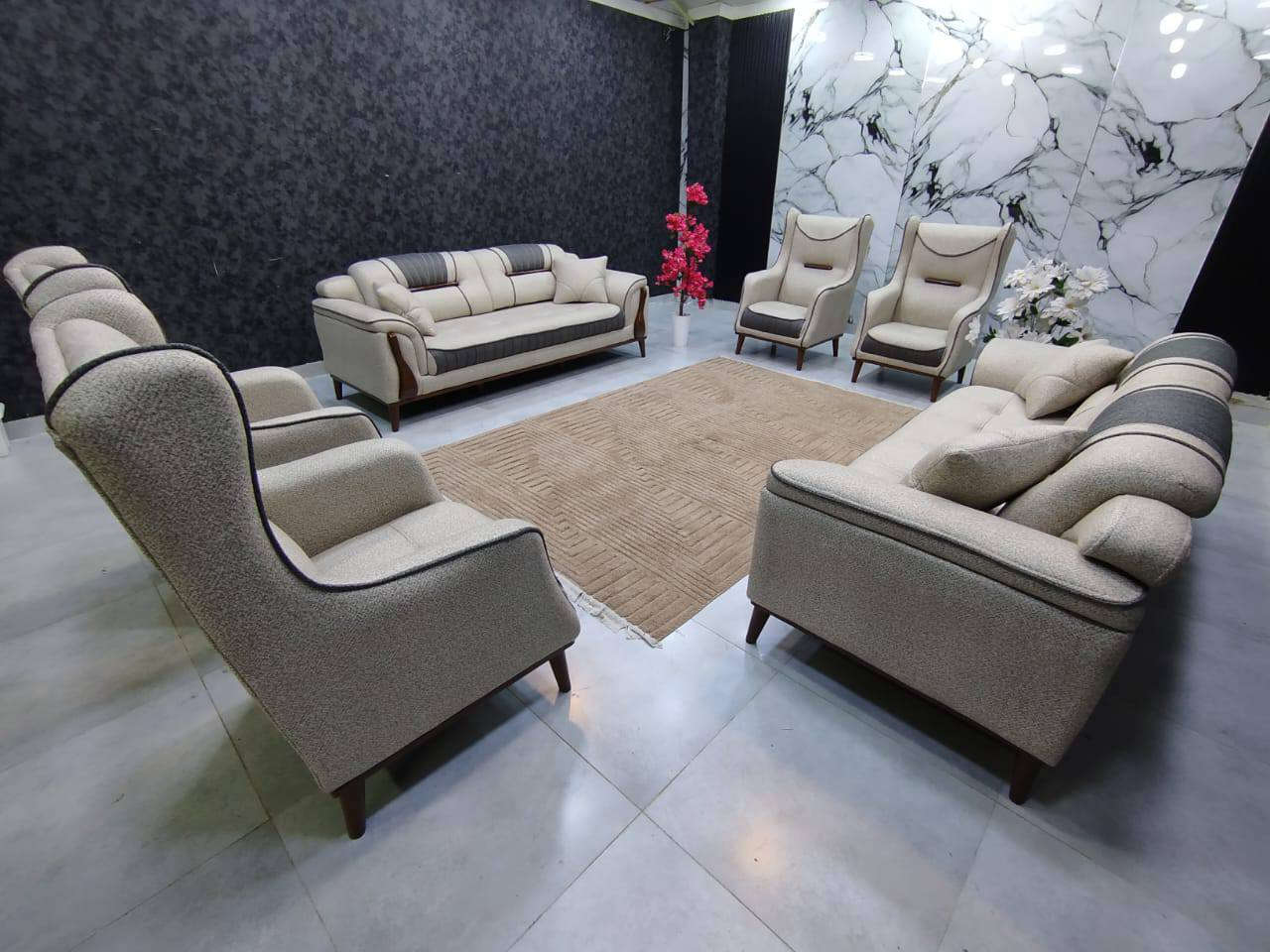 🔥 موديل الصدف  لون أوف وايت فخم
من معرض ستايل داري للأثاث
🎨 ألوان متعددة حسب ذوقك
✅ ضمان كامل
🔍 فحص قبل الدفع
🚚 توصيل مجاني لكل المحافظات
📩 للحجز والاستفسار:
📞 ***********
